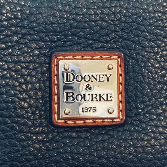 🖤 Dooney & Bourke Black and Brown Leather Purse.🖤 - Picture 2 of 12